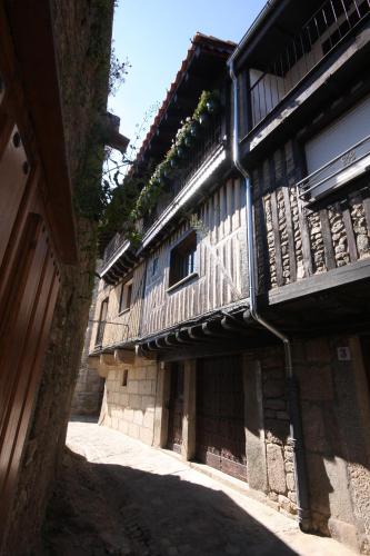 Three-Bedroom Townhouse