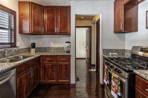 Trail blazer family cabin #461 in Big Bear Lake, USA