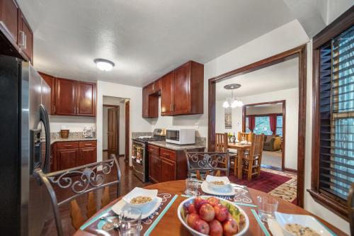 Trail blazer family cabin #461 in Big Bear Lake, USA