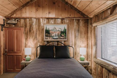 Oak knoll duplex studio unit 14 #2411 in Big Bear Lake, USA