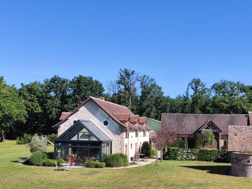 Viesnīcas āriene, Domaine du Grand Nouer in Pierrefitte-sur-Sauldre