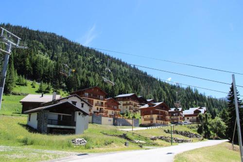 Chalet Arrondaz C - 3 Pièces pour 6 Personnes 193073 - Location saisonnière - Modane