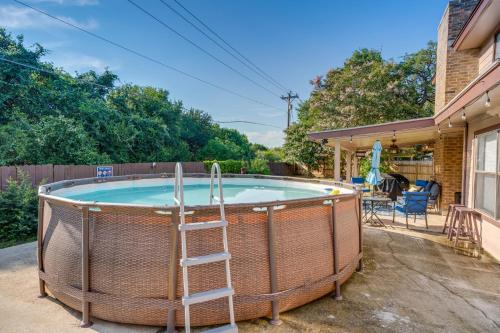 Family-Friendly San Antonio Getaway with Fire Pit!