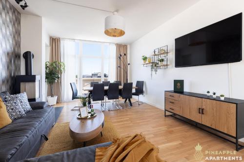 Pineapple Apartments Penthouse am Zwinger - 162 qm - 1x free parking, Дрезден