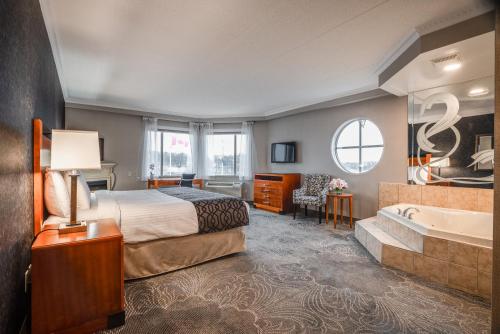 Monte Carlo Inn Barrie - Newly Renovated