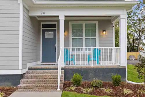 01 Discover Charm Cozy in the Heart of the City in Chattanooga, USA
