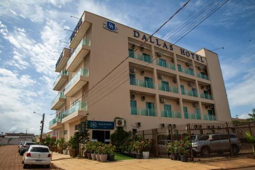 . Dallas Hotel Premium