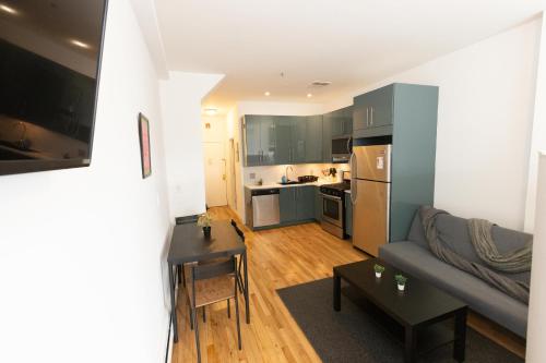 Deluxe Studio Apt Close to NYC in Union City, USA