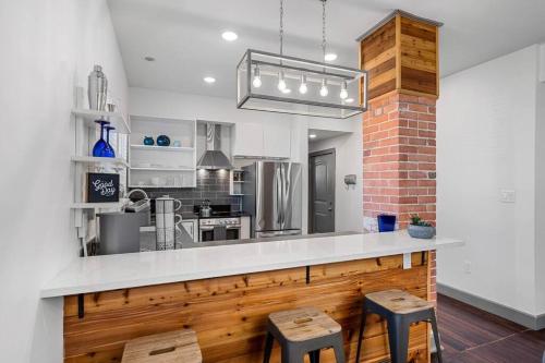 Modern Apartment in Historic Tobin Hills! in San Antonio, USA