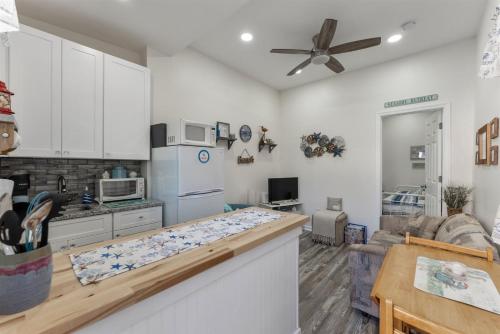 5600 Seaview Ave, Unit 15 in Wildwood Crest, USA