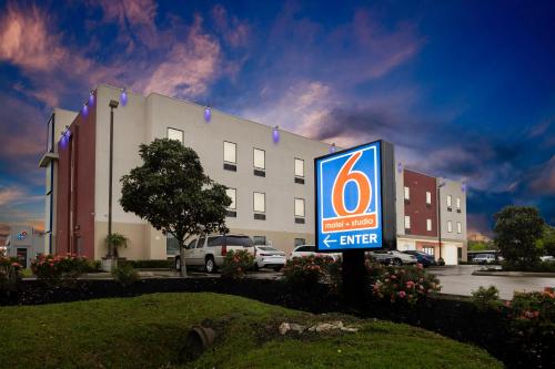 Studio 6 Suites Texas City I-45 - Hotel - Texas City