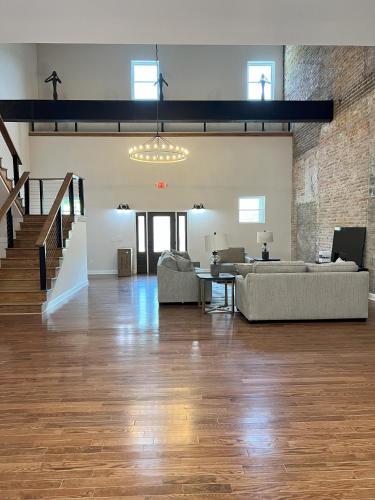 Værelse, Beautiful New Riverfront Condo in Fries