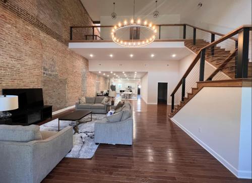 Beautiful New Riverfront Condo in Galax, USA