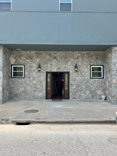 Beautiful New Riverfront Condo in Galax, USA