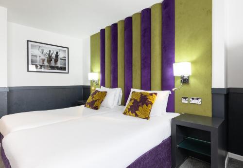 The Sir Thomas Hotel - image 2
