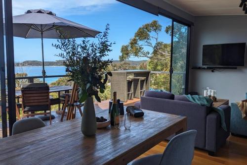 Crow's Nest - Couples Retreat in Eaglehawk Neck