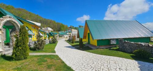 Hotel Bali Mountain resort Montenegro - image 11