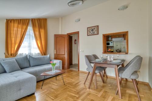 Apartments Elena - image 14