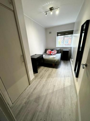 Cricklewood apartment