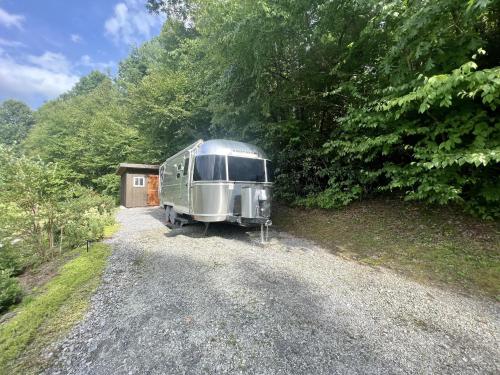 Glamping in the mountains home