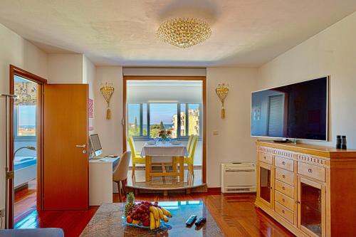 Two-Bedroom Apartment image 3