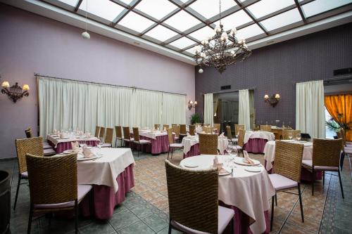 Restoran, Hotel Villa De Ferias in Medina del Campo