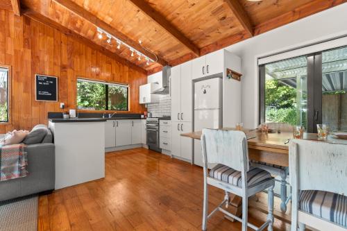 The Wee Bothy - Whangamata Holiday Home