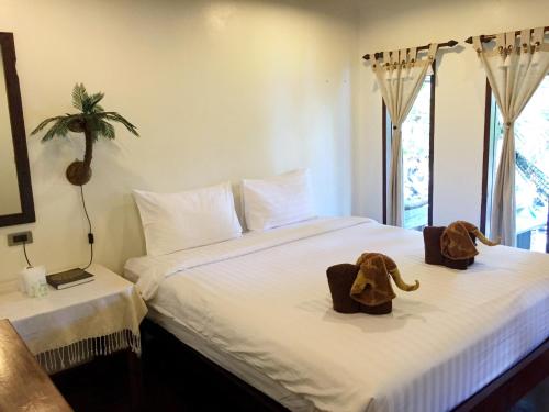 V-View Beach Resort
