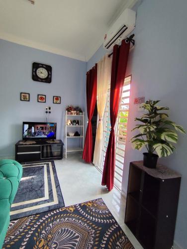 Homestay hijau noona in Bukit Payong