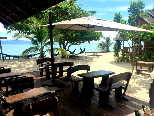 V-View Beach Resort