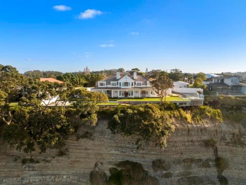 Hampton on View Luxury Clifftop in Campbells Bay, Auckland (Foto 3)