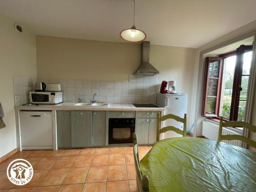 Gîte Cugand 5 pièces 8 personnes - FR-1-426-93 - main image