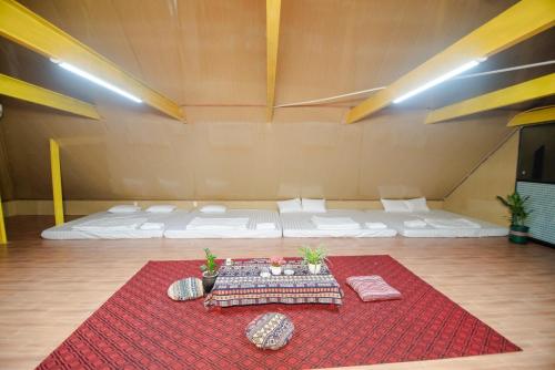 1 futon bed