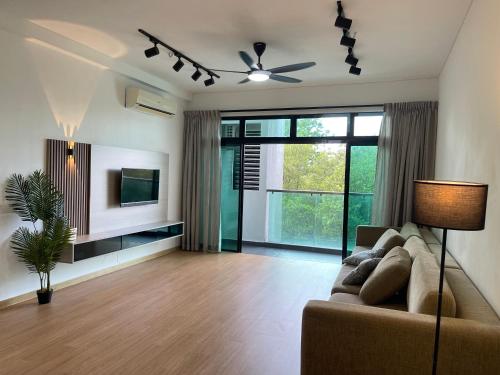 1min to BukitIndah AEON Skyloft 3BR Muji PoolView 1min to BukitIndah AEON Skyloft 3BR Muji PoolView