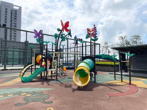 1min to BukitIndah AEON Skyloft 3BR Muji PoolView 1min to BukitIndah AEON Skyloft 3BR Muji PoolView