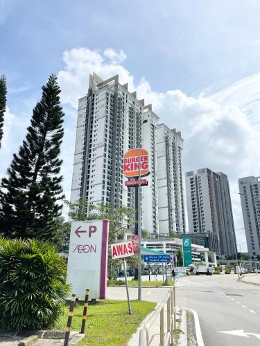 1min to BukitIndah AEON Skyloft 3BR Muji PoolView 1min to BukitIndah AEON Skyloft 3BR Muji PoolView