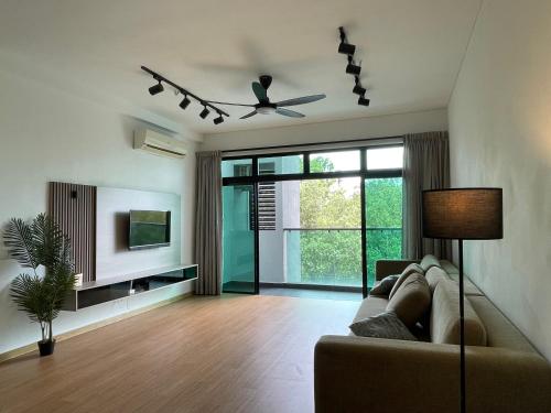 1min to BukitIndah AEON Skyloft 3BR Muji PoolView 1min to BukitIndah AEON Skyloft 3BR Muji PoolView