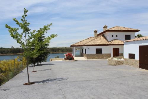 Casa Rural encantos de Orellana