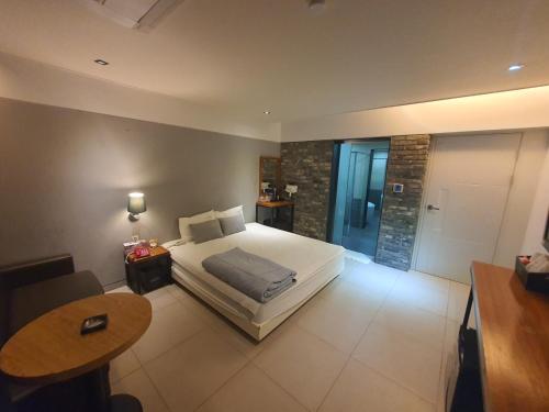 Yeonsan Oops Hotel – Pusan, IN