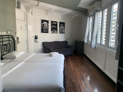 Cacha Heritage Hotel - Chinatown & Old Town near MRT Sam Yot, Bangkok