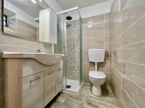  Appartamento con giardino privato. in Rubiana