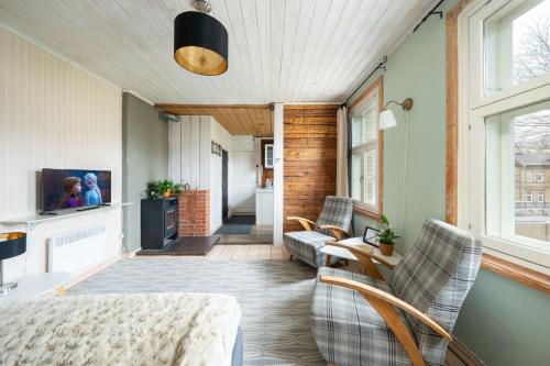Garden Studio next to Telliskivi & Old Town, Таллин (фото 8)