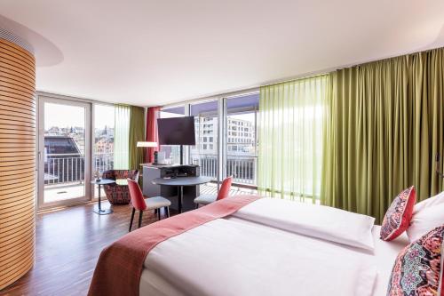 2 twin beds