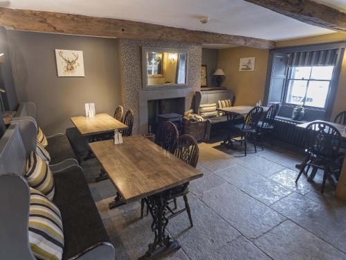 New Crown Inn - image 12