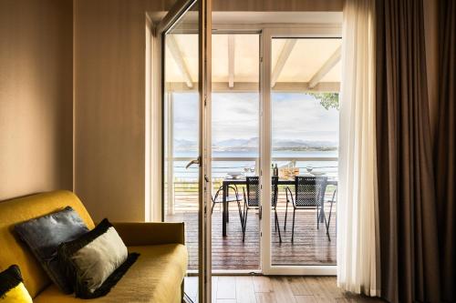 Bungalow with Lake view image 5
