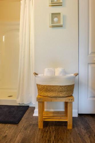 Beautiful New 4-BR Home Near all Major Attractions in Palm Coast, USA