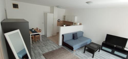 Akacfa Holiday Apartments - main image
