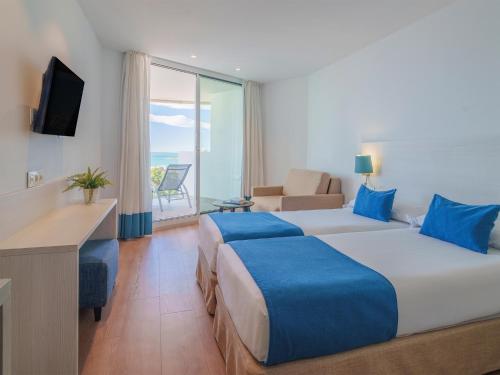 Sentido Benalmadena Beach - image 2