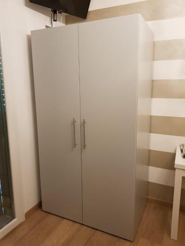 Double Room image 9
