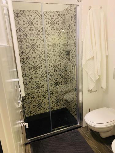 Double Room image 7